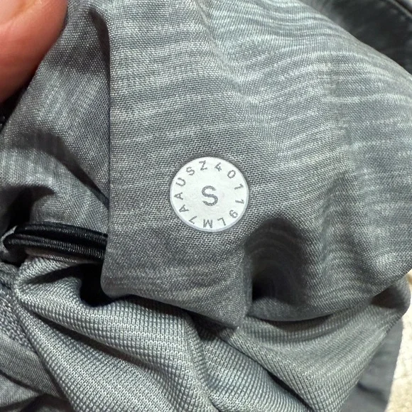 Lululemon T.H.E. Short *Linerless 9" Heather Allover Sea Salt Light Cast Small - Picture 9 of 12